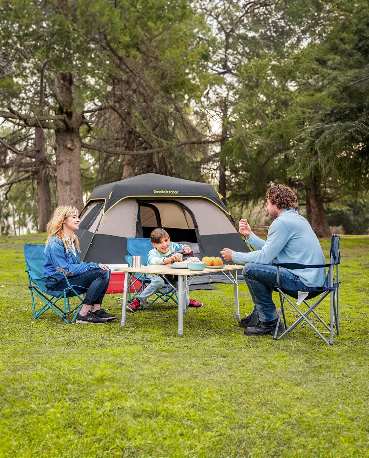 Family-Friendly Instant Cabin Tent™